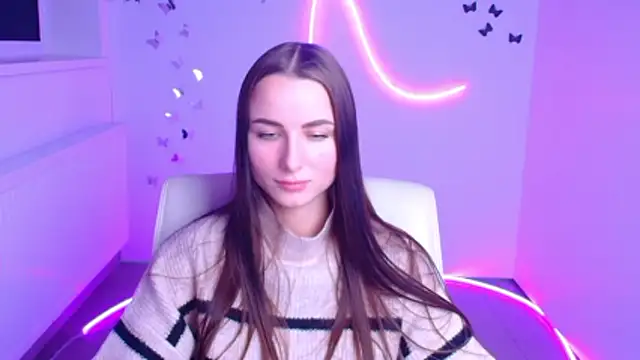 Eva Janee online show from December 2025 12:21:02 PM