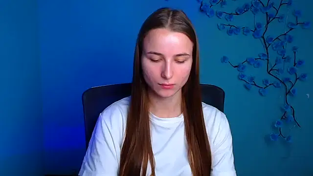 Eva Janee online show from July 2026 05:42:02 AM