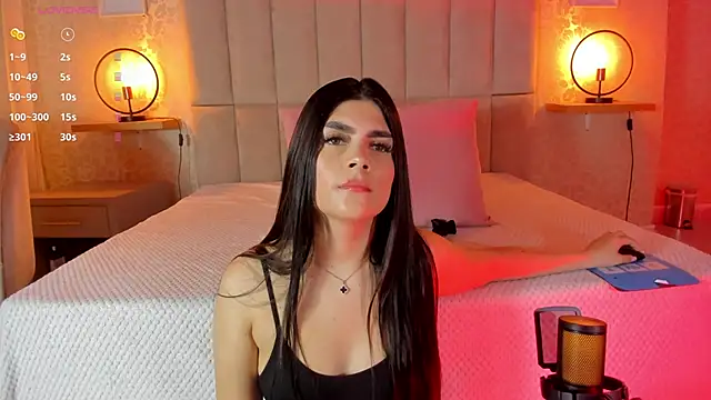 Amy-Saenz online show from February 2026 04:41:01 PM