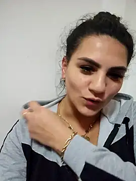 LorenneMays online show from October 2025 05:23:02 PM