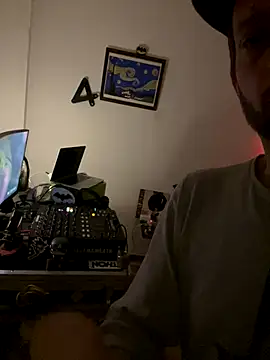 PutaNieves1983 online show from September 2025 10:19:02 PM