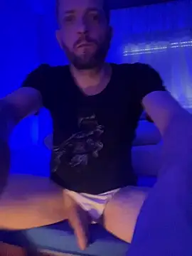 PutaNieves1983 online show from October 2025 12:48:02 PM
