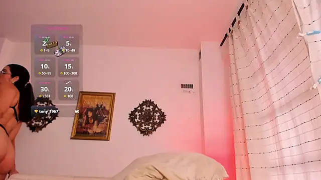 VeronicaGilss online show from April 2026 08:11:01 PM