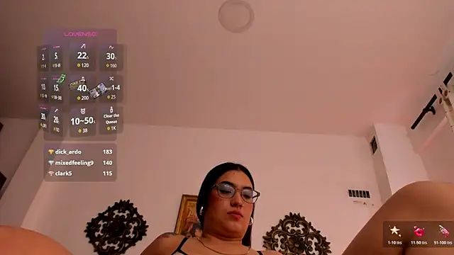 VeronicaGilss online show from May 2026 02:12:01 PM