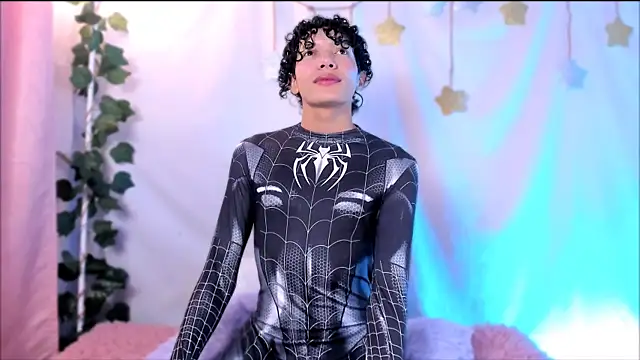 Im Alejo online show from April 2026 02:58:01 AM