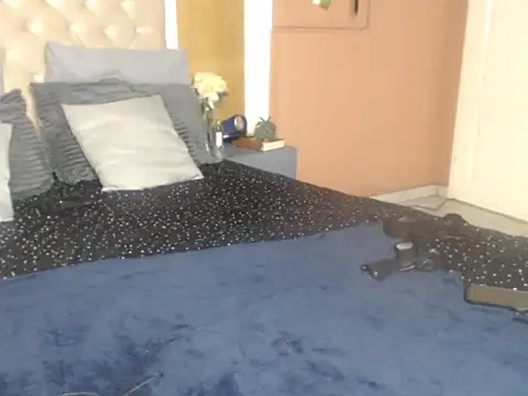 BlackJaguar30 online show from December 2025 06:10:02 PM