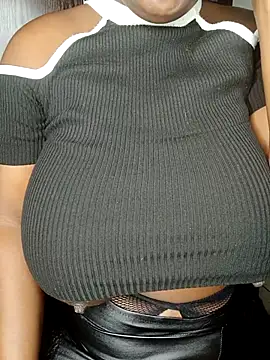 Snapshot of BlackJaguar30 chatting on September 2025 02:40:01 AM BlackJaguar30 online show from September 2025 02:40:01 AM