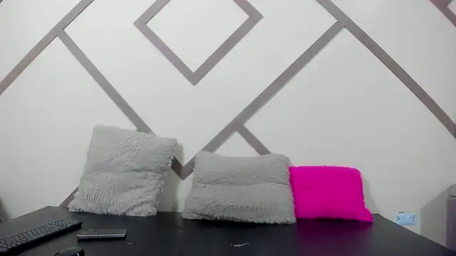 FernandaClar online show from January 2026 01:04:01 PM