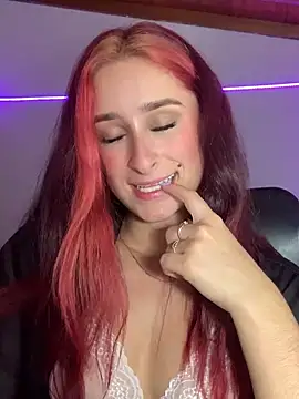 hannaa brown online show from February 2025 11:19:02 PM