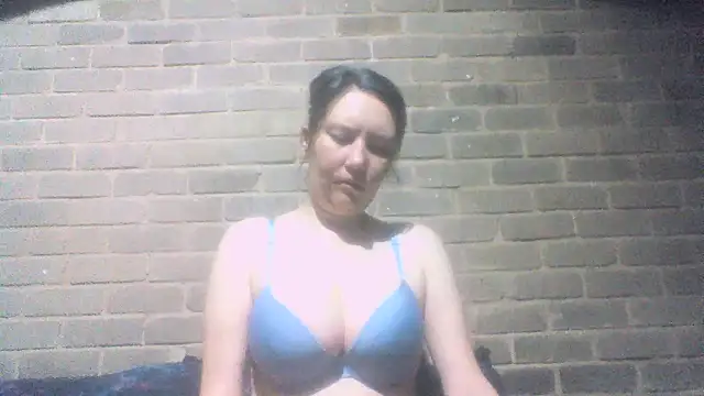 EksJouneMwah online show from November 2025 07:20:01 AM