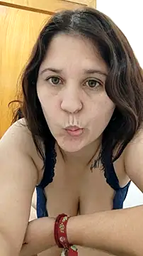 tiniticox online show from September 2025 07:54:02 PM