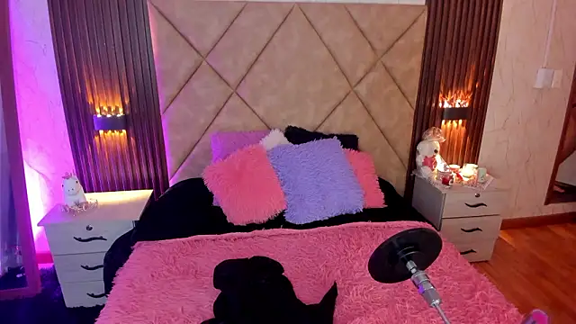 Snapshot of SummersAngel chatting on February 2026 03:44:01 PM SummersAngel online show from February 2026 03:44:01 PM