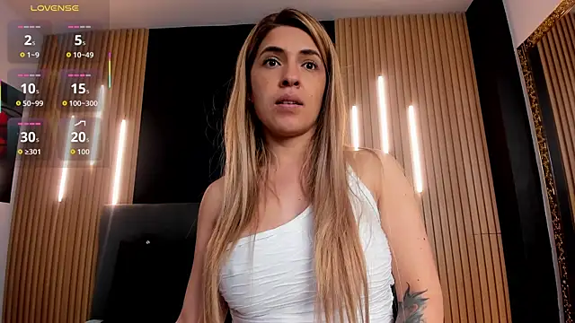 EvaaLovia1 online show from March 2026 02:54:02 PM