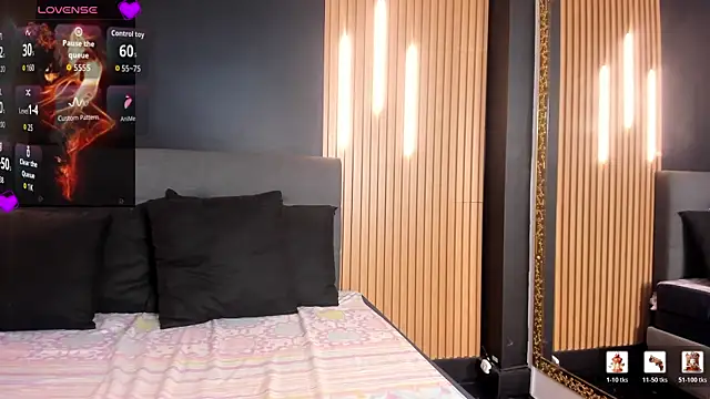 EvaaLovia1 online show from February 2026 01:12:01 PM