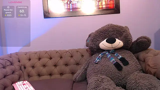 EvaaLovia1 online show from February 2025 01:25:02 PM