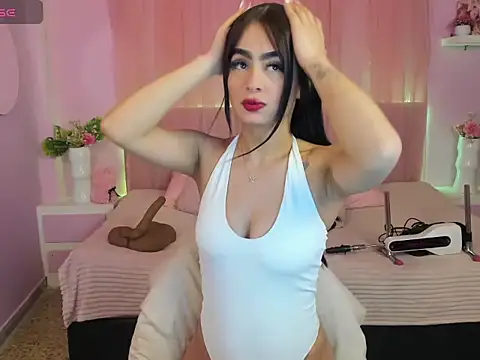EsmeraldaLindsey online show from July 2026 06:09:01 AM