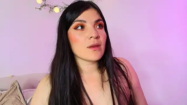 Amara vega online show from February 2026 07:54:02 AM