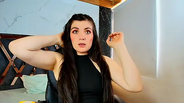 Amara vega online show from November 2025 12:53:01 PM