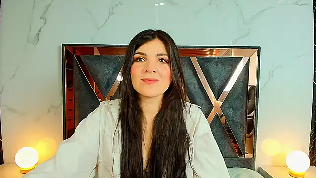 Amara vega online show from September 2025 12:00:02 PM