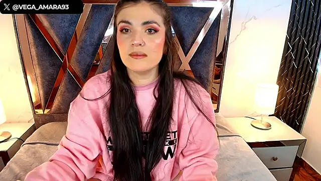 Amara vega online show from November 2025 12:41:01 PM