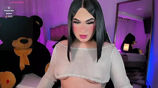 alexia mattel online show from November 2025 06:52:02 PM