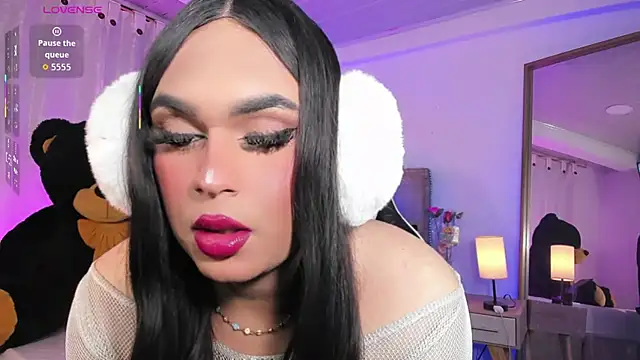 alexia mattel online show from September 2025 10:26:01 PM