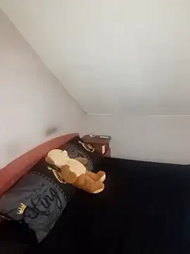 Tiffany35 online show from October 2025 02:29:01 PM