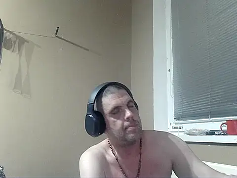 YouWantMe666 online show from June 2026 11:05:01 PM