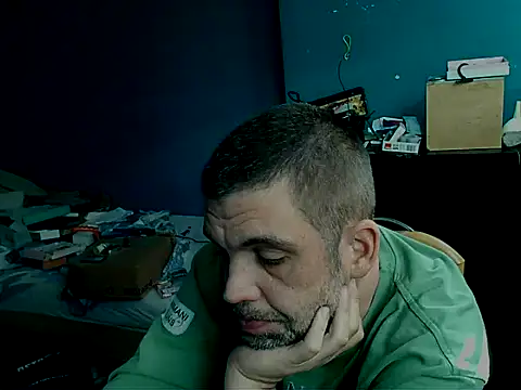 YouWantMe666 online show from November 2025 12:20:01 PM