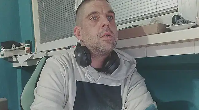 Snapshot of YouWantMe666 chatting on February 2025 08:45:01 PM YouWantMe666 online show from February 2025 08:45:01 PM