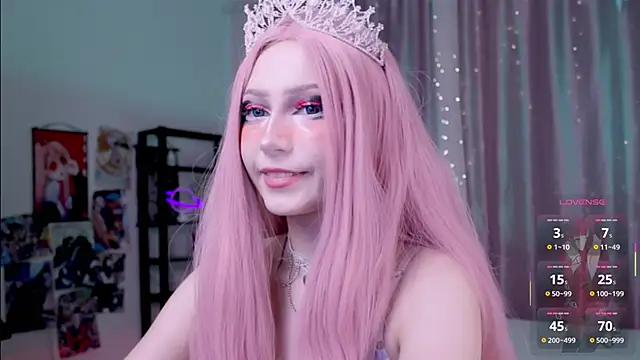 Snapshot of Carolina_Leep chatting on October 2025 02:40:02 PM Carolina Leep online show from October 2025 02:40:02 PM