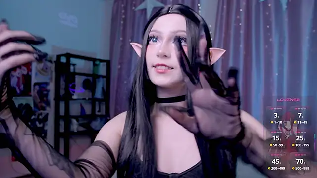 Snapshot of Carolina_Leep chatting on September 2025 02:23:02 PM Carolina Leep online show from September 2025 02:23:02 PM