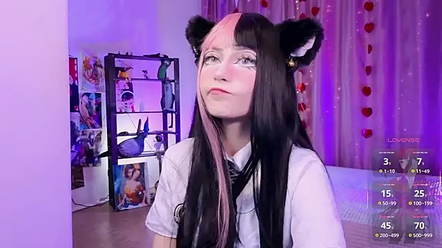 Carolina Leep online show from February 2026 01:24:02 PM