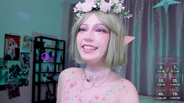 Snapshot of Carolina_Leep chatting on September 2025 05:13:01 PM Carolina Leep online show from September 2025 05:13:01 PM