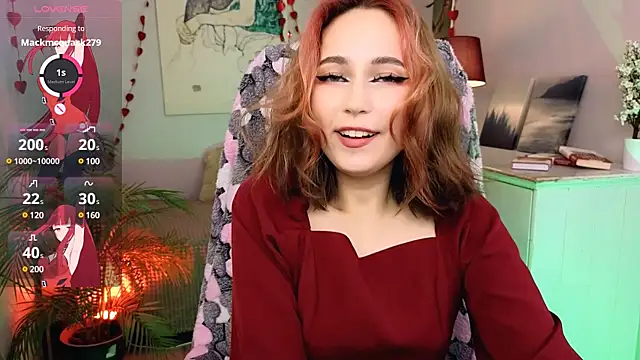 Snapshot of Carolina_Leep chatting on February 2025 03:58:01 PM Carolina Leep online show from February 2025 03:58:01 PM