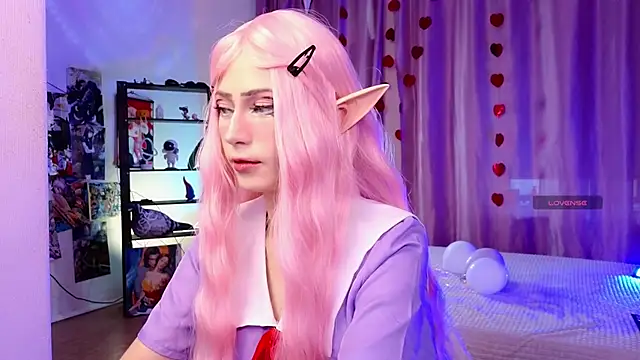 Carolina Leep online show from February 2026 01:55:02 PM