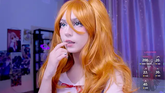 Snapshot of Carolina_Leep chatting on September 2025 03:12:02 PM Carolina Leep online show from September 2025 03:12:02 PM