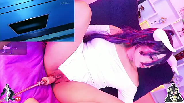 soffy garcia online show from November 2025 02:04:01 AM