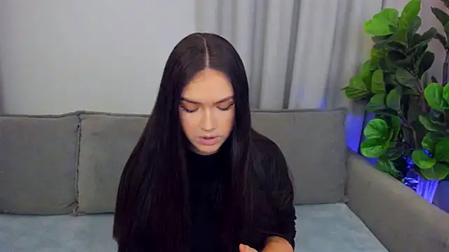 Snapshot of sexyangeloux chatting on May 2026 08:00:02 PM sexyangeloux online show from May 2026 08:00:02 PM