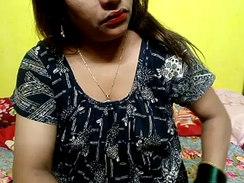 Sexyranibhabhi online show from November 2025 02:44:02 AM