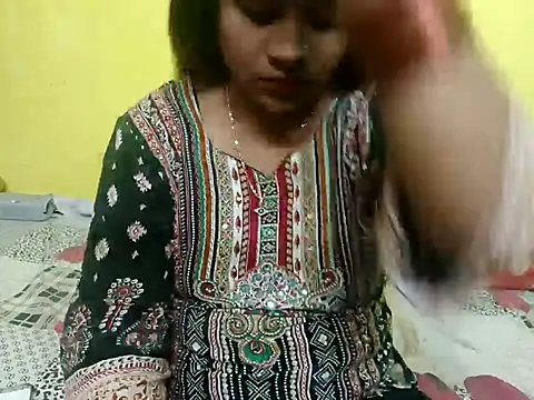 Snapshot of Sexyranibhabhi chatting on October 2025 02:07:01 PM Sexyranibhabhi online show from October 2025 02:07:01 PM