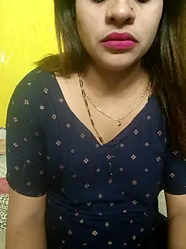 Snapshot of Sexyranibhabhi chatting on April 2026 02:20:01 PM Sexyranibhabhi online show from April 2026 02:20:01 PM