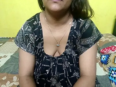 Sexyranibhabhi online show from October 2025 03:05:01 AM