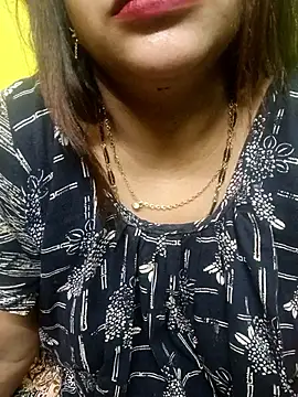 Snapshot of Sexyranibhabhi chatting on May 2026 02:44:02 AM Sexyranibhabhi online show from May 2026 02:44:02 AM