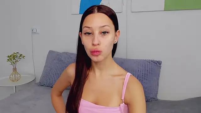 SelenaRousey online show from February 2026 06:46:01 AM