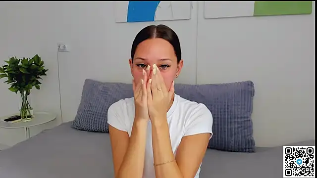 SelenaRousey online show from July 2026 07:17:01 AM