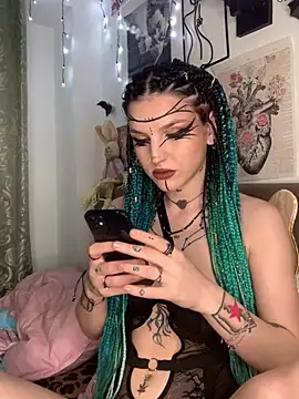 Snapshot of MoonAgnes chatting on June 2026 01:17:02 PM MoonAgnes online show from June 2026 01:17:02 PM
