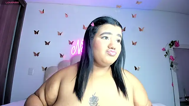 NaomiAsha online show from November 2025 11:26:01 PM