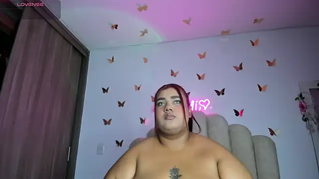 NaomiAsha online show from October 2025 12:00:01 AM