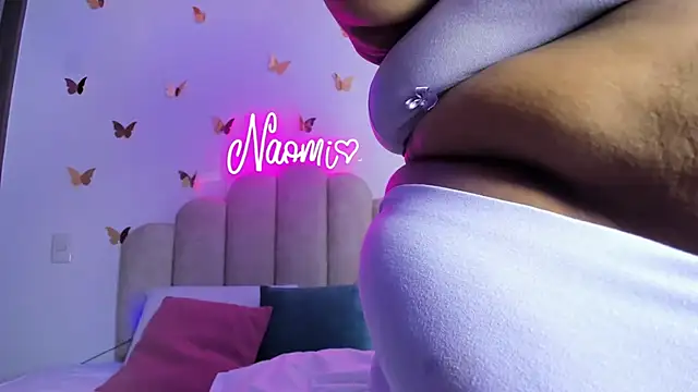 NaomiAsha online show from December 2025 07:52:01 PM